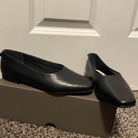 Franco Sarto L-Vana Black slip on dress business shoes Women’s size 7 - Picture 3 of 11